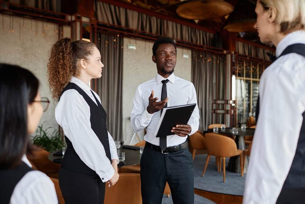 restaurant-hr-needs